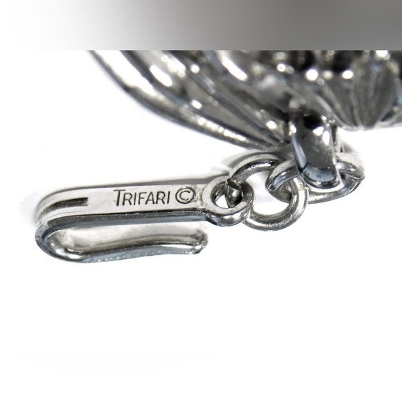 Vintage Crown Trifari Silvertone Statement 21.5” Necklace - SIGNED - Picture 5 of 6